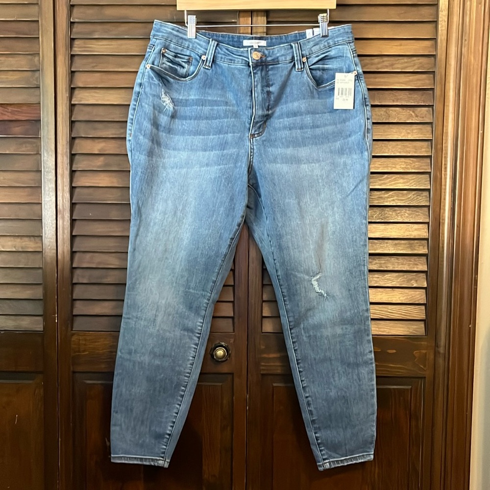 Women’s STS blue lightly distressed.